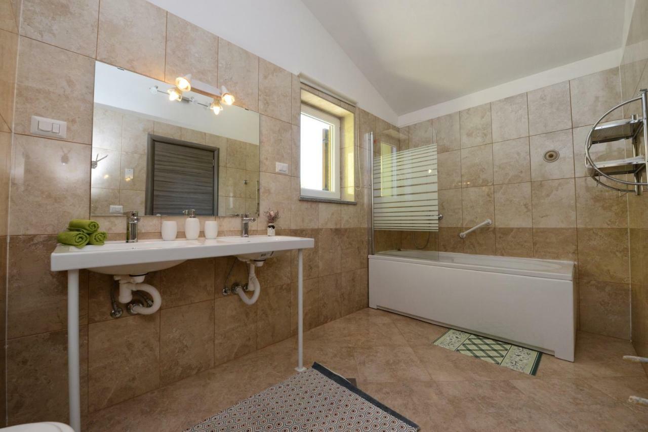 Villa Kontesici 14 Zelena Laguna 외부 사진